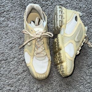 Nike Air Zoom Spiridon Cage 2 Se Sesame/Oatmeal Men’s size 7.5, women’s size 9!